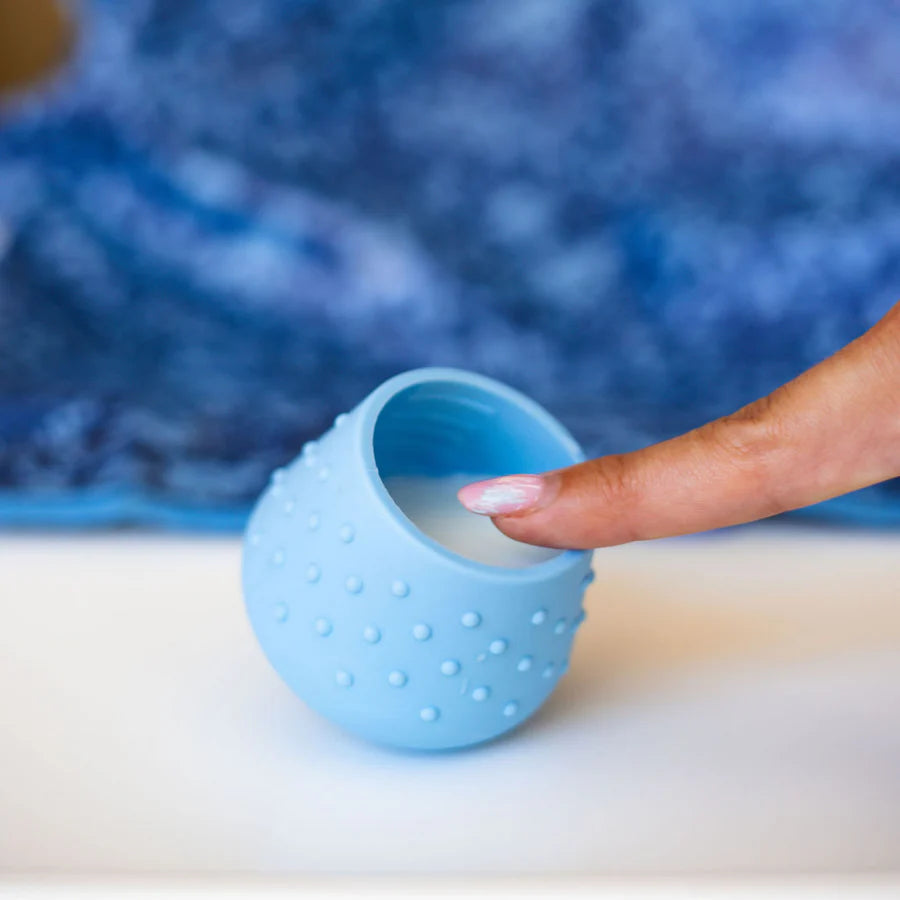 Εκπαιδευτικό Ποτηράκι Dinky Cup Fleur de Jardin Blue