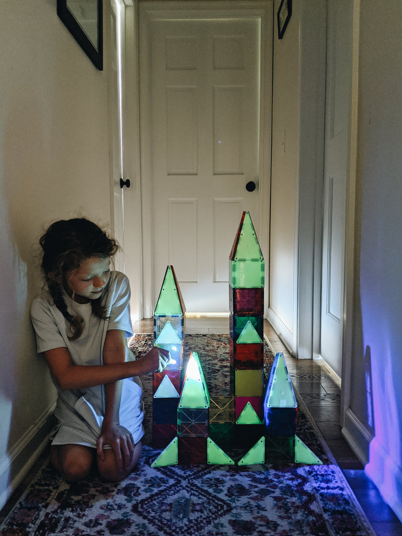 Μαγνητικό Παιχνίδι 16 Κομματιών Glow Magna Tiles