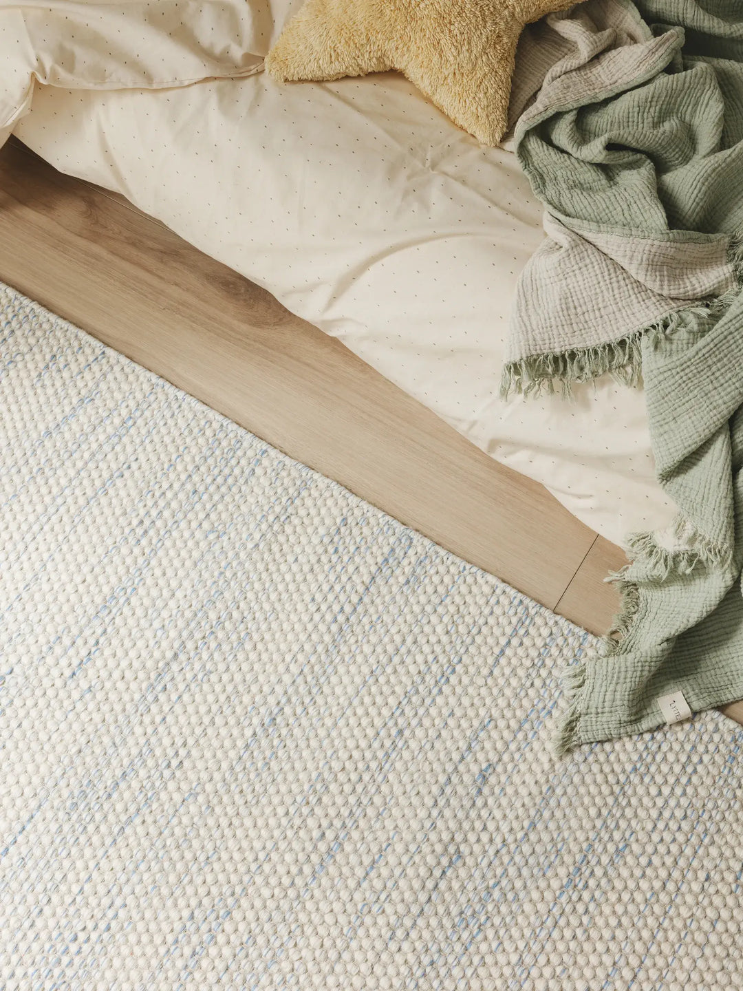 Μάλλινο Χαλί Rocky Blue 90x130cm